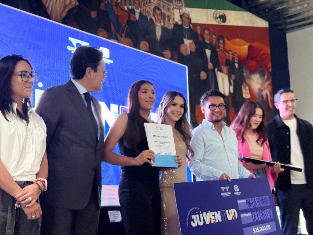 Querétaro premia jóvenes con 25 mil pesos