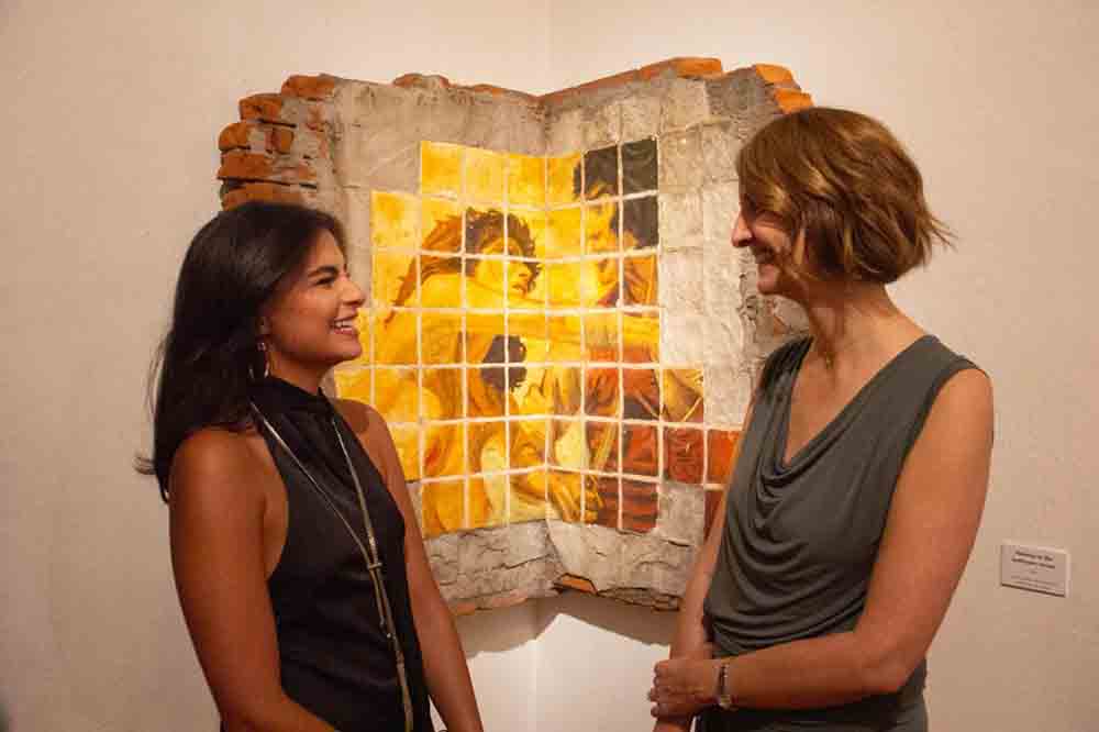Obra de Rafael Cauduro exhibida en el MAQRO durante la muestra Desafiando la Realidad.