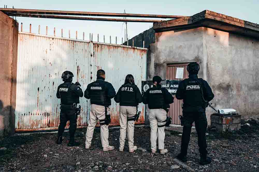 Detienen a ocho personas tras 12 cateos simultáneos