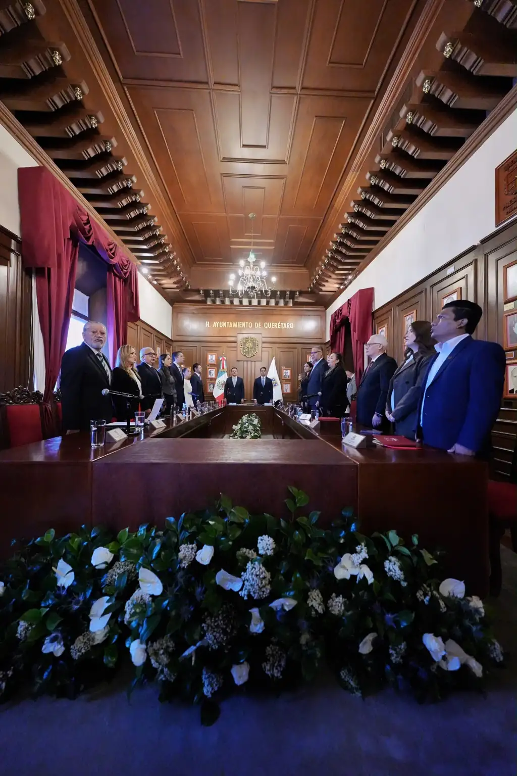 Sesión solemne de Cabildo durante el Segundo Informe de Gobierno de Felifer Macías